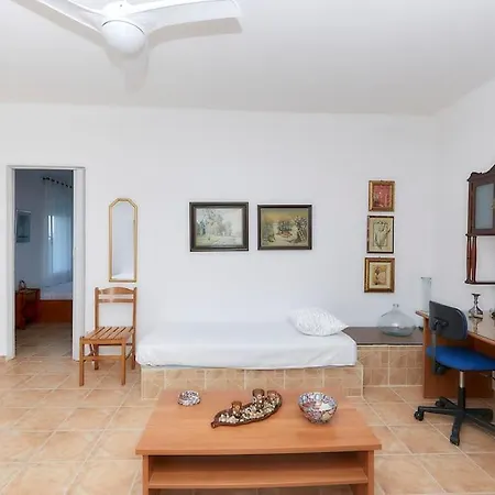 Holiday home Comfortable Epanomi