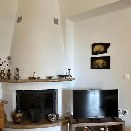 Comfortable * Epanomí