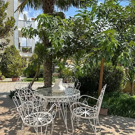 Nyaraló Comfortable *