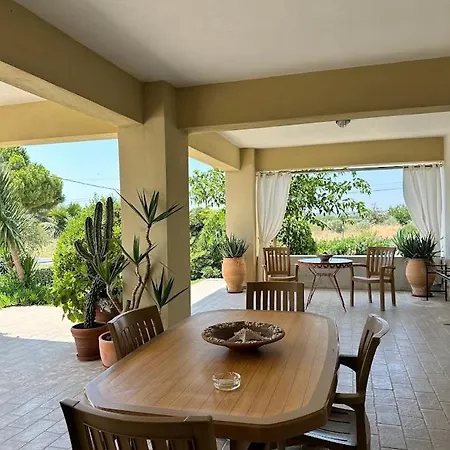 Nyaraló Comfortable Epanomí