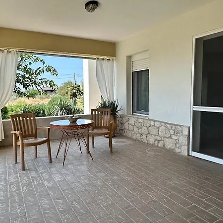 Comfortable بيت للعطل